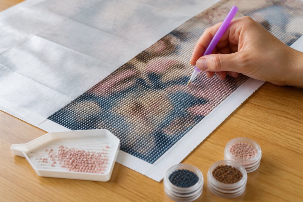Diamond Painting Checkerboard Method Explained