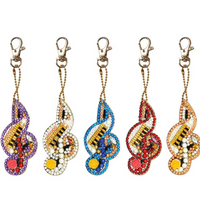 Music note diamond painting keychain set, five treble clefs – image 6